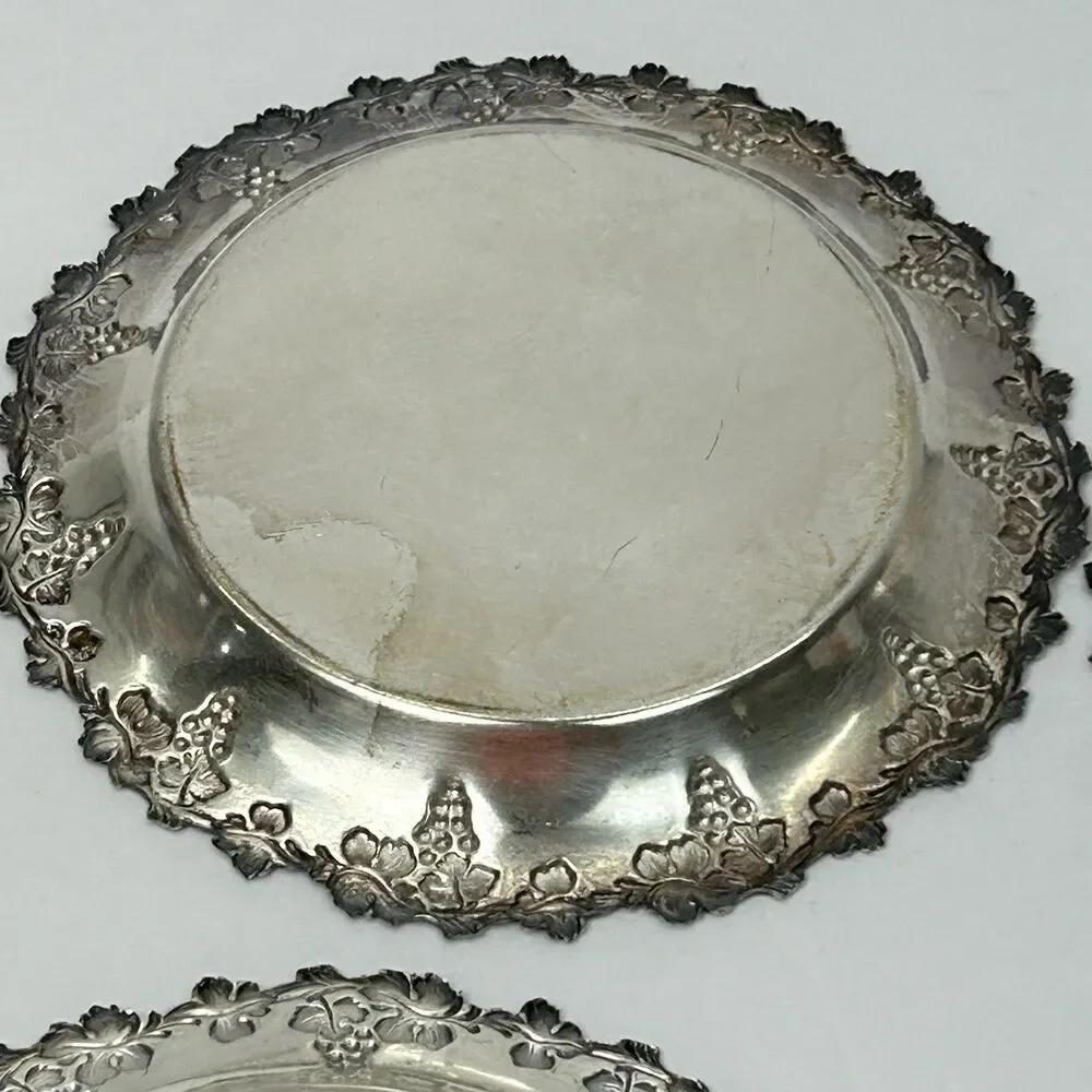 Silver Plated Beverage Coaster Set Of 4 Grapes Ornate Decor Drinks Trinket Bar